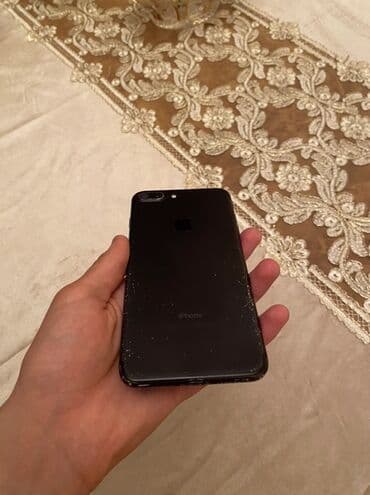 iphone 8 plus qiymeti tap.az: IPhone 7 Plus, Черный — 4