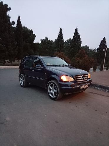 4 qapi niva satilir: Mercedes-Benz ML 320: 3.2 l | 2001 il Ofrouder/SUV — 5