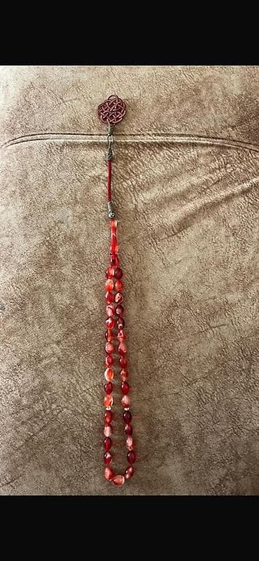Qırmızı tonlarda təsbeh - Material: cilalanmış daş/şüşə tipli — 2