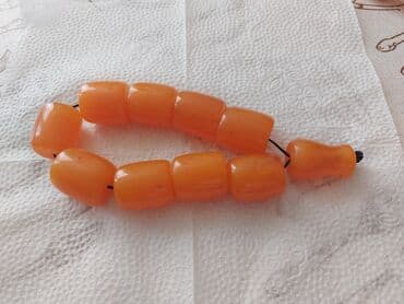 xari bulbul klonu: Kəhraba təsbehi — 4