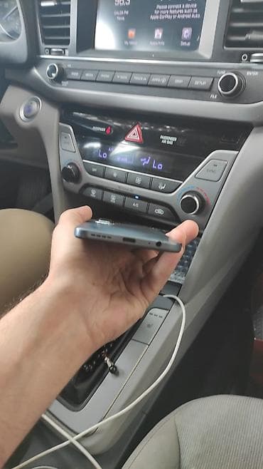 mabil telefon: Infinix 256 GB, rəng - Boz, Sensor — 5