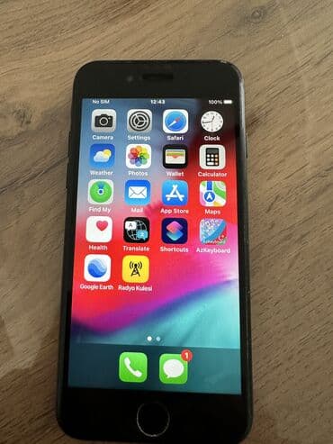 iphone qutu: IPhone 7, 256 GB, Qara — 4