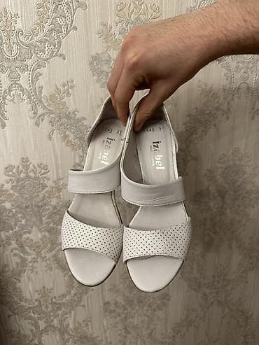 tek qas sepler: 37 ölçü Heç geyinilməyib Sadəcə WhatsApp İlkin qiyməti 150 azn Təbii — 1