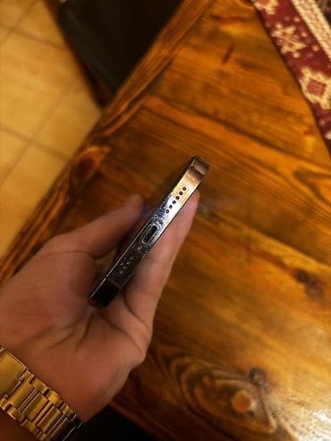 211 sim nomreler: IPhone 14 Pro, 128 GB, Qara, Zəmanət, Face ID — 5