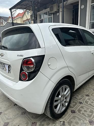 Avtomobil satışı: Chevrolet Aveo: 1.6 l | 2012 il 236000 km Hetçbek — 3