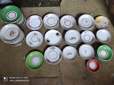 qara madonna aş nimcəsi: Nəlbəkilər, 1 əd, rəng - Bənövşəyi, Şüşə, Rusiya — 2