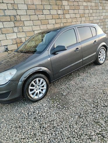 yumz 6: Opel Astra GTC: 1.4 l | Hetçbek — 5