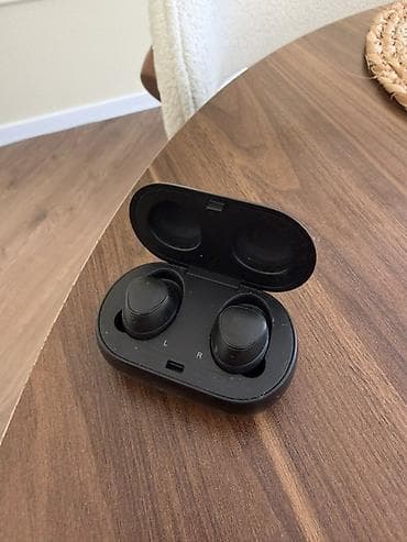 oneplus buds 3: Samsung Galaxy Buds (qara) – tam simsiz qulaqlıq - Kompakt şarj qabı — 2
