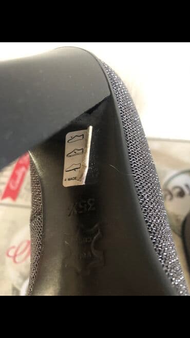 женские золотистые туфли: Туфли, Размер: 35.5, цвет - Серебристый, Б/у — 3