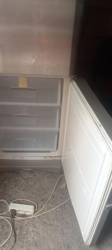 2 qapılı Indesit Soyuducu Satılır, rəng - Gümüşü — 5