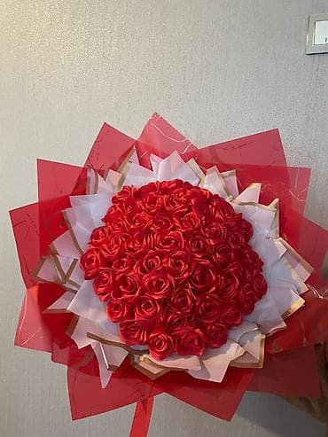hortenziya gulu: Ən ucuz büket satisi yanliz bizdə! Sifaris qebul olunur . Hədiyyə — 8