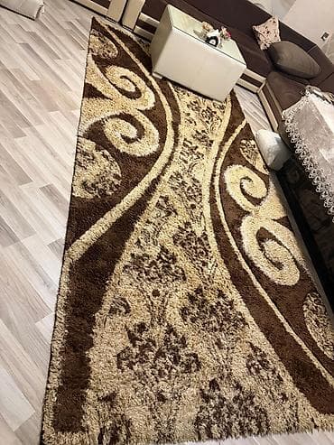 Xalça 480 manata alinib köçūrūk ona göre satılîr qalın keyfiyetli