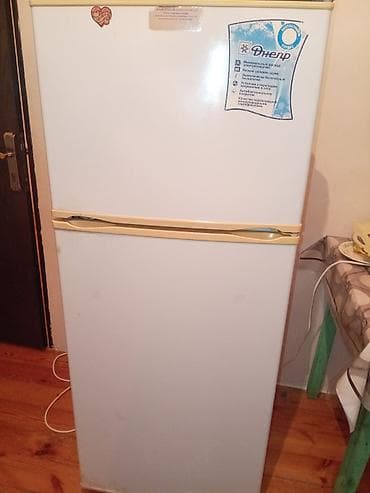 2 qapılı Dnepr Soyuducu Satılır, rəng - Ağ