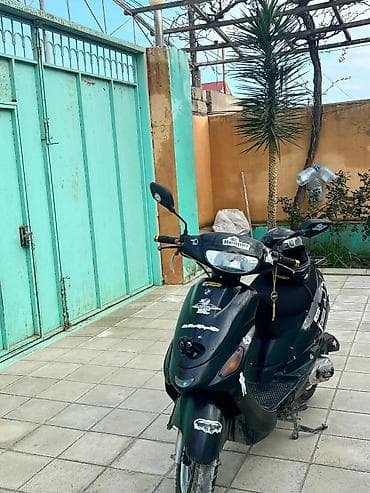 самокаты explore smart: Skuter – qara rəng, şəhər içi gediş-gəliş üçün rahat və qənaətcil — 3