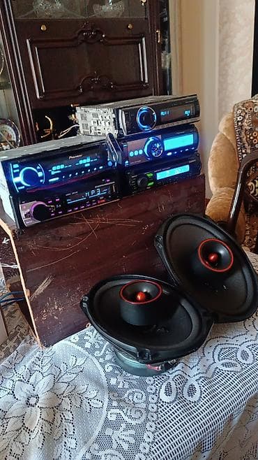 pioneer 600w: Maqnitol, Pioneer, AUX — 1