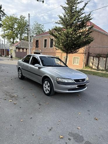 daewoo gentra lizing: Opel Vectra: 2 l | 1996 il 1235000 km Sedan — 4