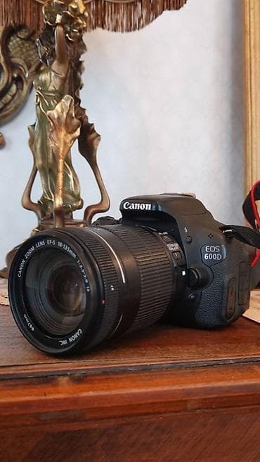 Foto və videokameralar: Canon EOS 600D DSLR fotoaparat - Korpus: Canon EOS 600D - Obektiv — 1
