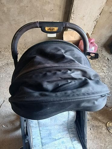 Klassik gəzinti arabası, Cins: Oğlan, Yaş: 30 ay