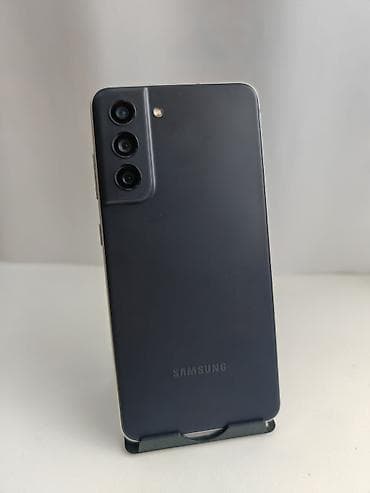 samsuq s21: Samsung Galaxy S21 FE, 128 GB, rəng - Boz, Simsiz şarj — 1