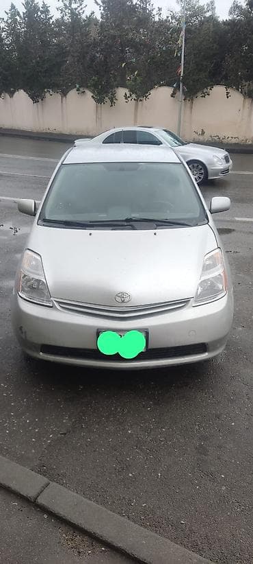 kompressor arenda: Toyota Prius: 1.5 l | 2008 il Hetçbek — 4