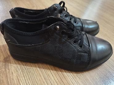 uzun boğaz cekmeler: Uşaq üçün qara idman/klassik üslublu ayaqqabı.Razmer 31 — 5