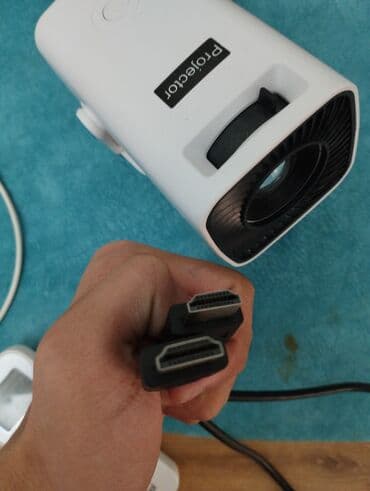 portativ monitor: Portativ Proyektor — 2