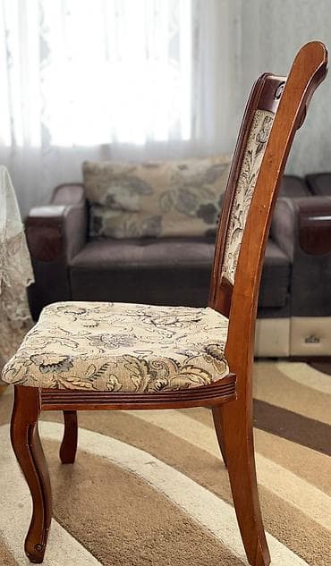 2ci el dolablar: Qonaq otağı üçün, İşlənmiş, Qatlanmayan, Stul — 2
