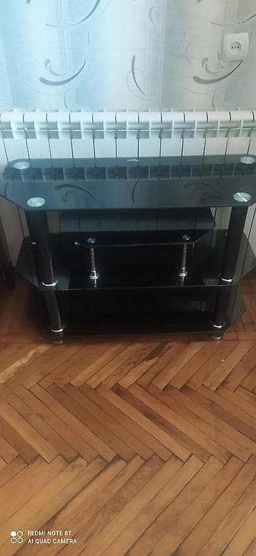 gen: Televizor altı — 1