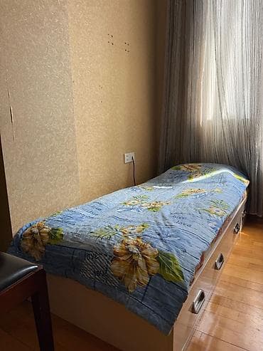 Təknəfərlik çarpayı, Siyirməli