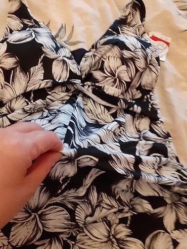 боди купальники: Təzə keyfiyyətli kupalnik.52-54-56 razmer.Firma C&A. Baha — 4