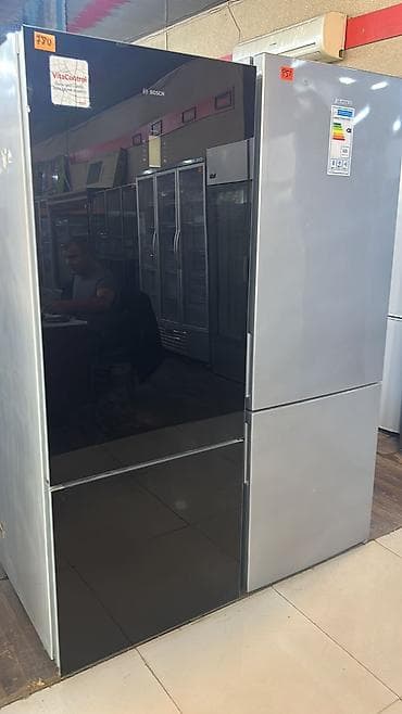 2 qapılı Bosch Soyuducu Satılır, rəng - Qara