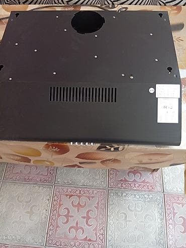 asperator: Mətbəx üçün divara quraşdırılan aspirator (mühərrikli hava çəkən) — 1
