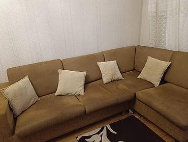 Künc divanı – rahat oturma və istirahət üçün geniş L formalı model