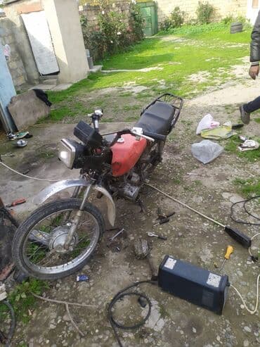 Moto geyim: Jawa — 3