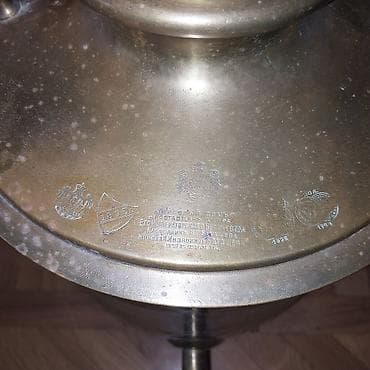 antik samovar: Qedim samovar 1825 ci ilə məxsus olan sergilərdən keçmiş üsdü medallı — 5