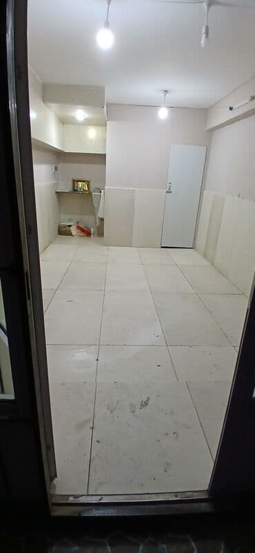 kiraye gozellik salonu 2019: Xirdalanda suret qatarina,avtobus dayanacagina yaxin at heykeli — 4