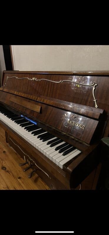 weinbach пианино: Пианино, Akkord, Акустический — 3