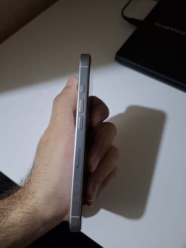 irşad ağdaş: IPhone 16 Pro, 256 ГБ, White Titanium — 6