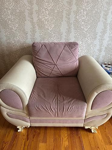 oturaca: Mebel dəsti – divan, kreslo və pufik/oturacaq-stol dəst halında — 1