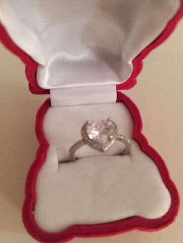 beş qaş üzüklər: Zərif üzük dəsti - Model: 3 fərqli dizaynlı qadın üzüyü - Material — 1