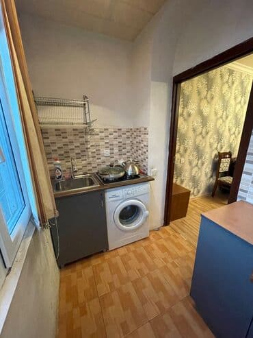 kirayə masazır: Evdə yaşamaq üçün hərbir şərait var. Marşruta yaxındır. Yaxınlıqda — 11