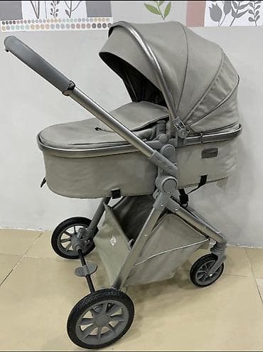 uwaq arabalari: Kidilo V8 modeli. Yatma oturma rejimi var çamadan kimi qatlanır. Tər — 1