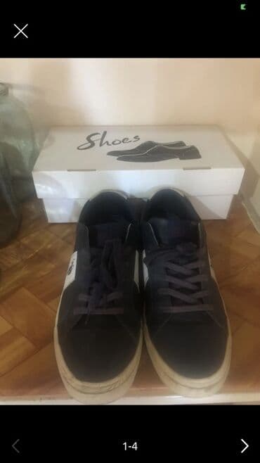 Məhsul: Kişi krossovkası Təsvir: - Rəng: tünd lacivərt/göy üst, ağ lalafo.az -da Məhsul: Kişi krossovkası Təsvir: - Rəng: tünd lacivərt/göy üst, ağ