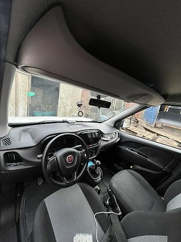 skoda oktavia: Fiat Doblo: 1.4 l | 2018 il 150000 km Van/Minivan — 1