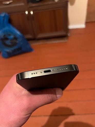 ipad 9 en ucuz: IPhone 14 Pro, Black Titanium, Simsiz şarj — 8