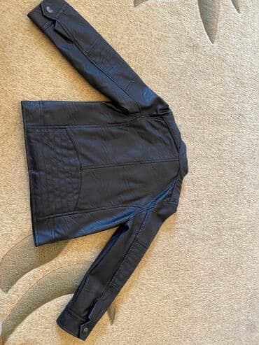 Məktəbli forması: LC Waikiki.Dəri gödəkcə.YENİDİR! GEYİNİLMƏYİB! Qara rəng .4-5 yaş. Heç — 5