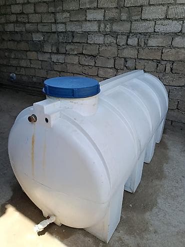 islenmis su baklari: Plastik su ceni 2ton izalyasyali qalin cen yan hisesinde Temir — 1