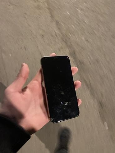 azercell wifi: IPhone X, Gümüşü, Qırıq — 2