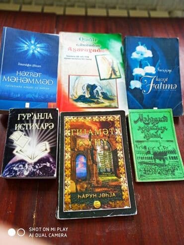 CD, DVD disklər və kassetlər: Kitablar — 1