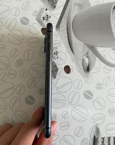 mingecevir iphone: IPhone 11, 128 GB, Space Gray, Face ID — 1